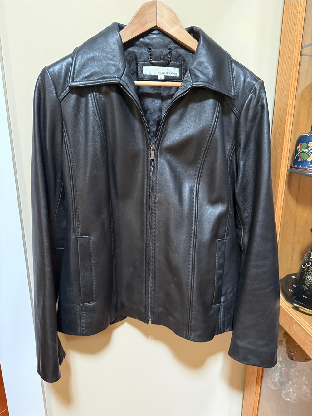 Wilsons Leather Black Zip-Front Leather Jacket-Size Large